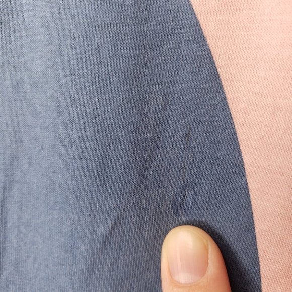 DKNY Sequined Logo Graphic Cotton T-Shirt Women's Size Small *Defect-see desc - Picture 12 of 15